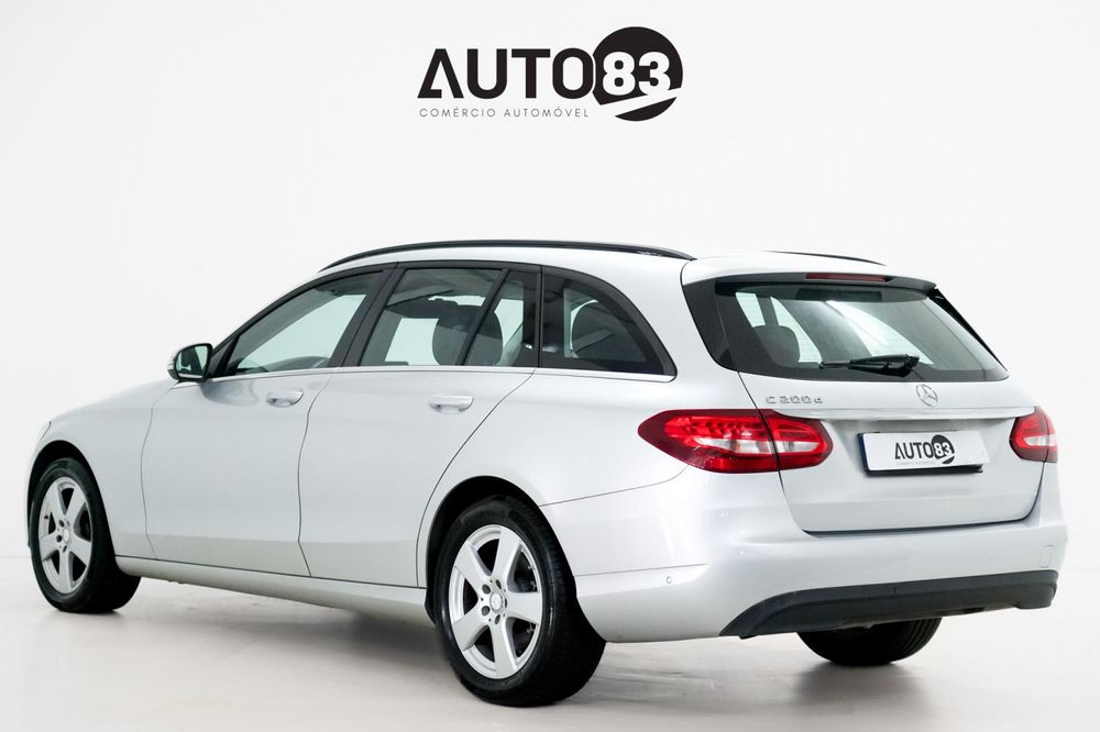 Mercedes-Benz C 200 — fotografia 3