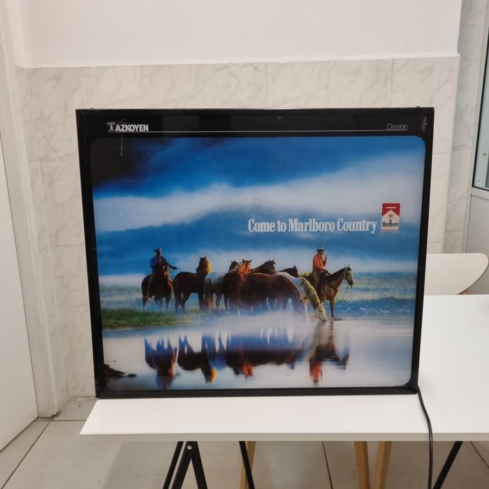 Reclamos Luminosos Diversos MARLBORO AGFA FORO e LEGO