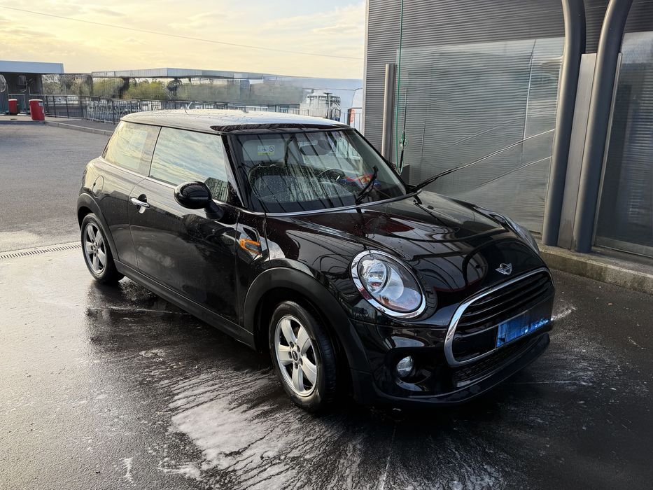 Mini cooper  2016419084010731622401