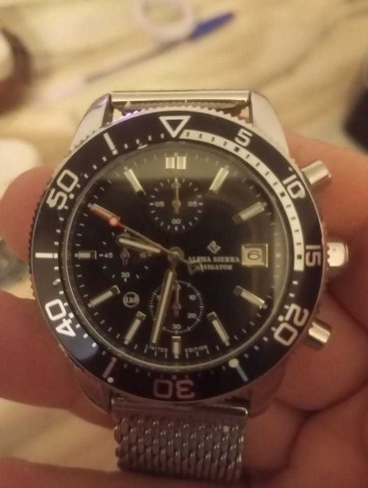 relógio de luxo ALPHA SIERRA Navigator BSM01 novo.
