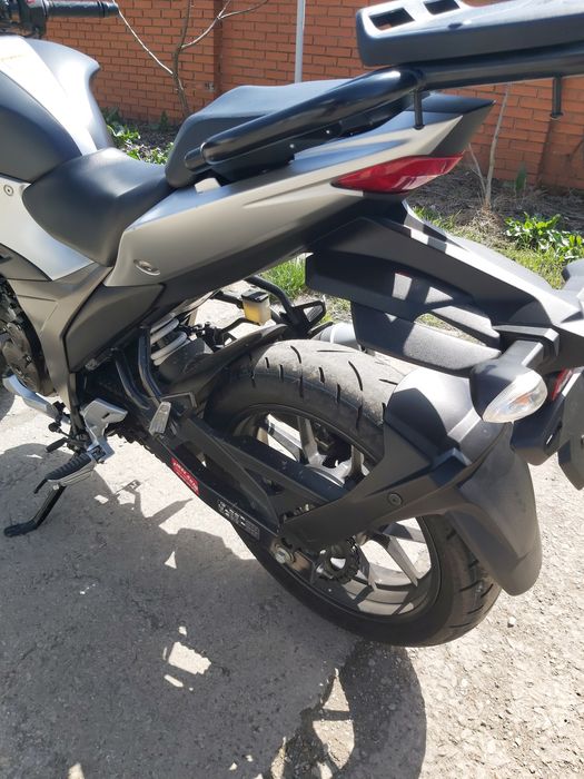 Suzuki GIXXER 250 мотоцикл