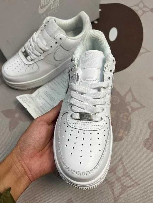 Promocja NIKE AIR FORCE 1 Biały AF1 R.41