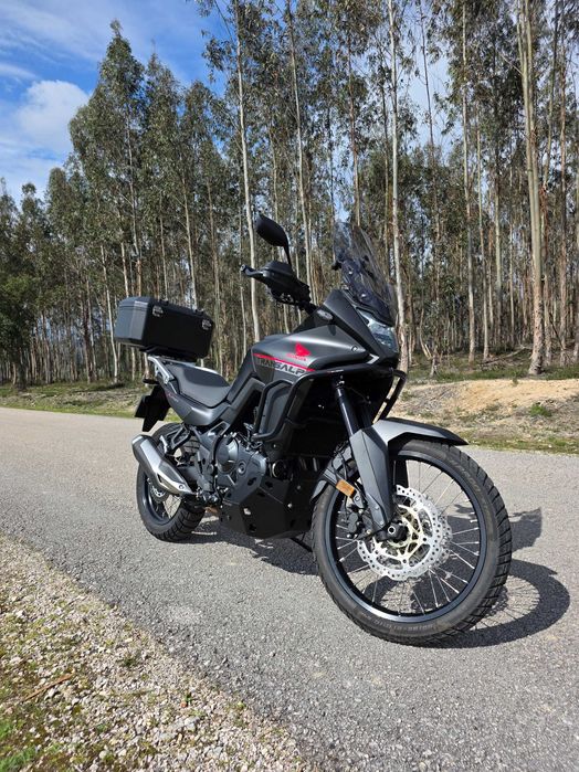 Honda Transalp 750 impecável