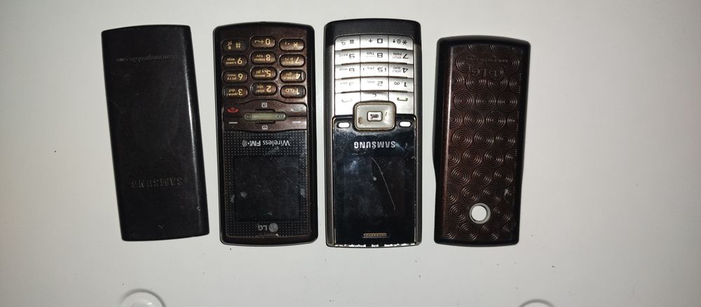 Телефони 2штучкі.