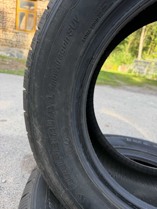 Opony Zimowe 255/55/18 4 Sztuki Po Jednym Sezonie
