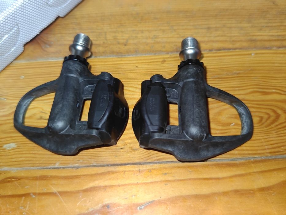 Pedais Shimano 105