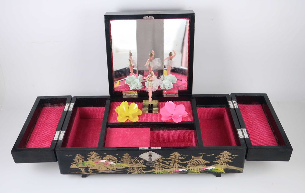 Caixa joias musical oriental com bailarina