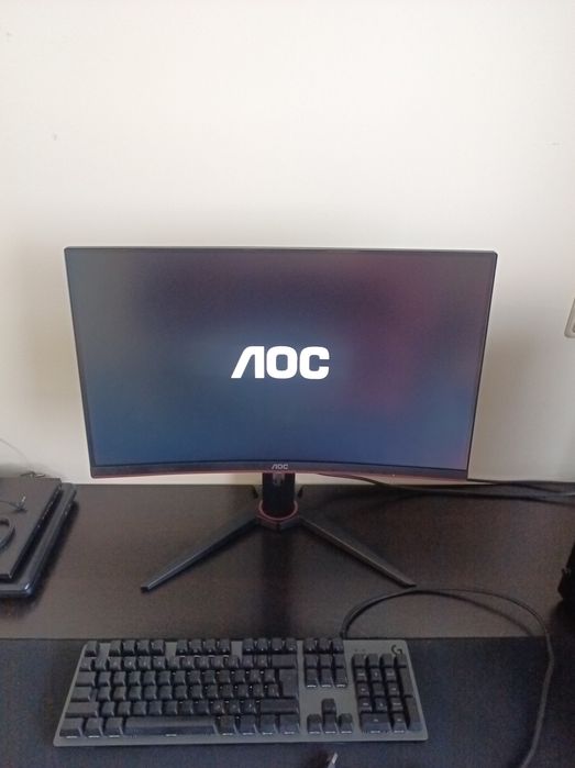 Monitor AOC C24G1