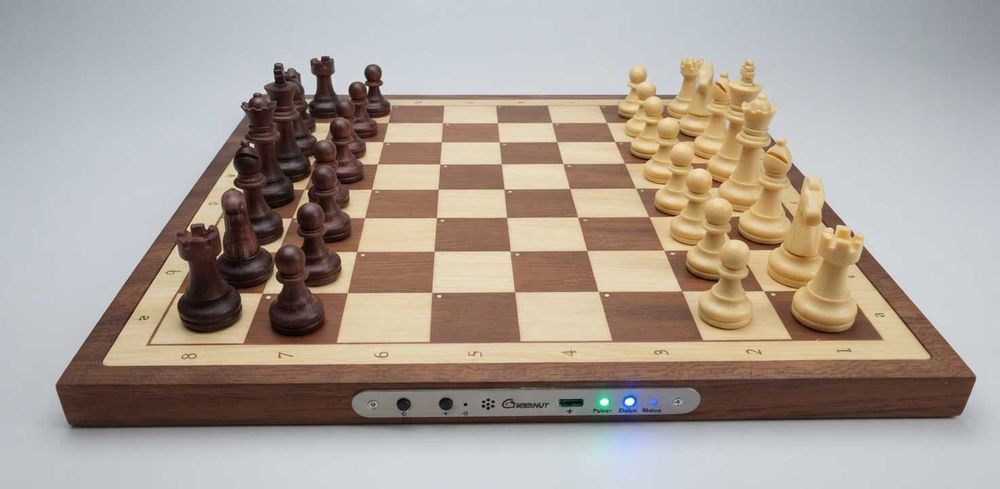 Szachownica elektroniczna Chessnut Air | Stan Idealny | Komplet