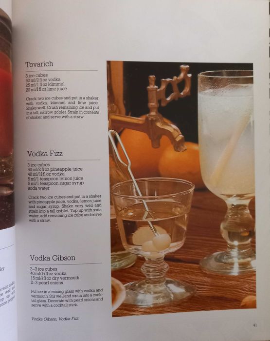 Livro - Cocktails e Snacks em inglês- portes incluídos