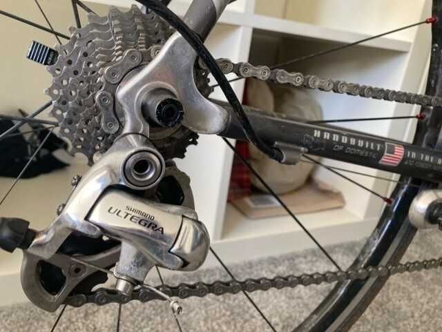 Caminhada Madone. Fibra de carbono. Dura-Ace 58 cm