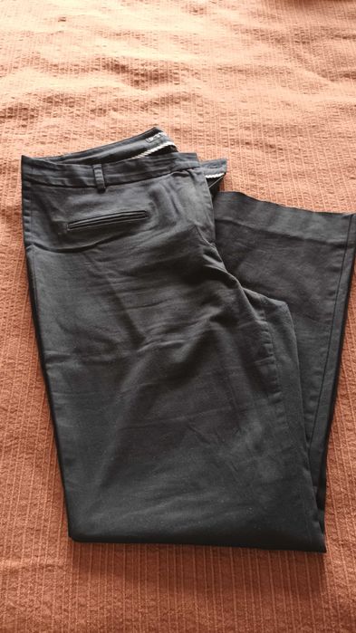 Calças pretas da Zara