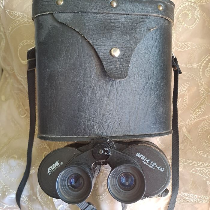 Продам бинокли б/у