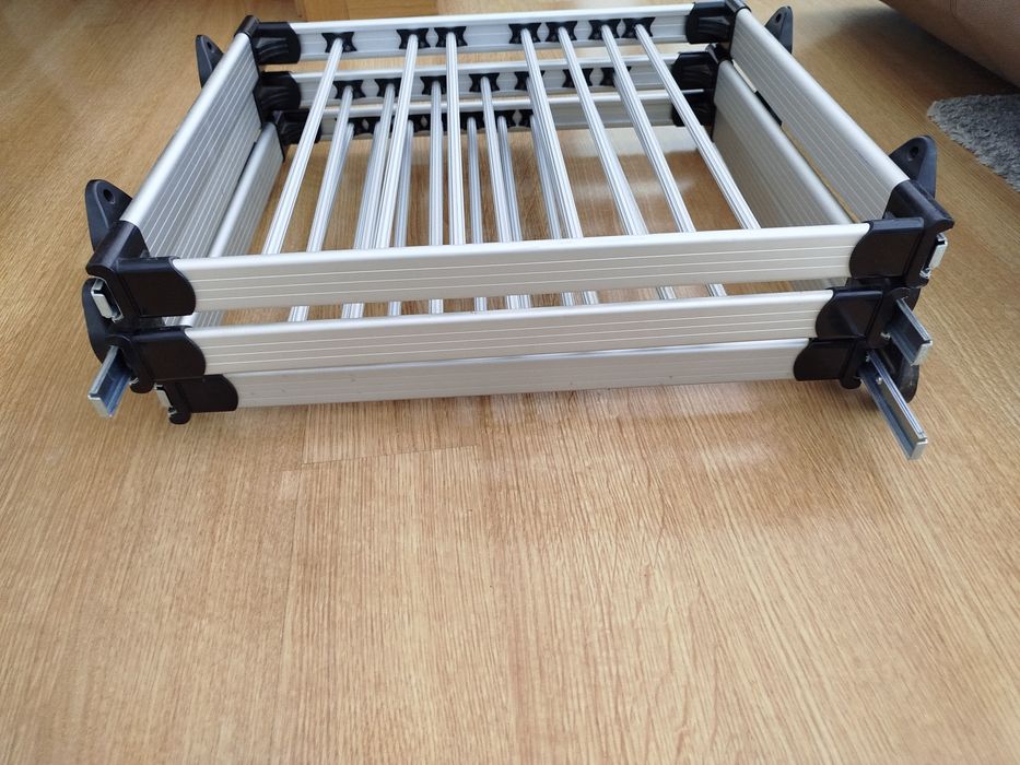 Pack 3 Cabides extraíveis de calças para módulo de 60 cm