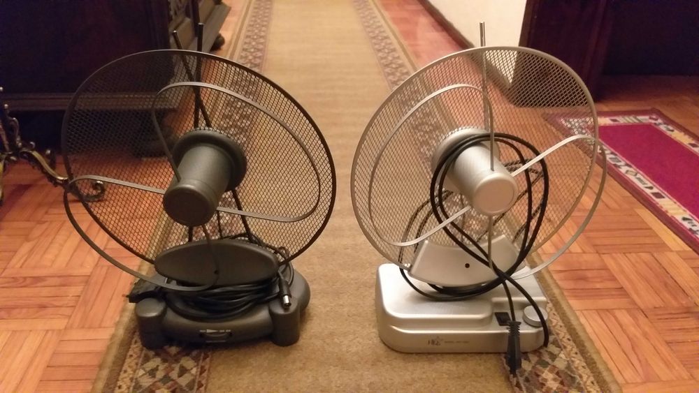 Antena interior de televisão