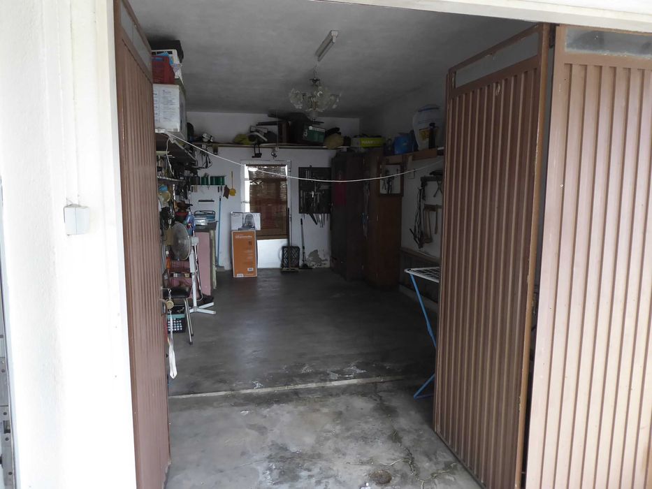 Moradia no centro de Vendas Novas, pronta a habitar