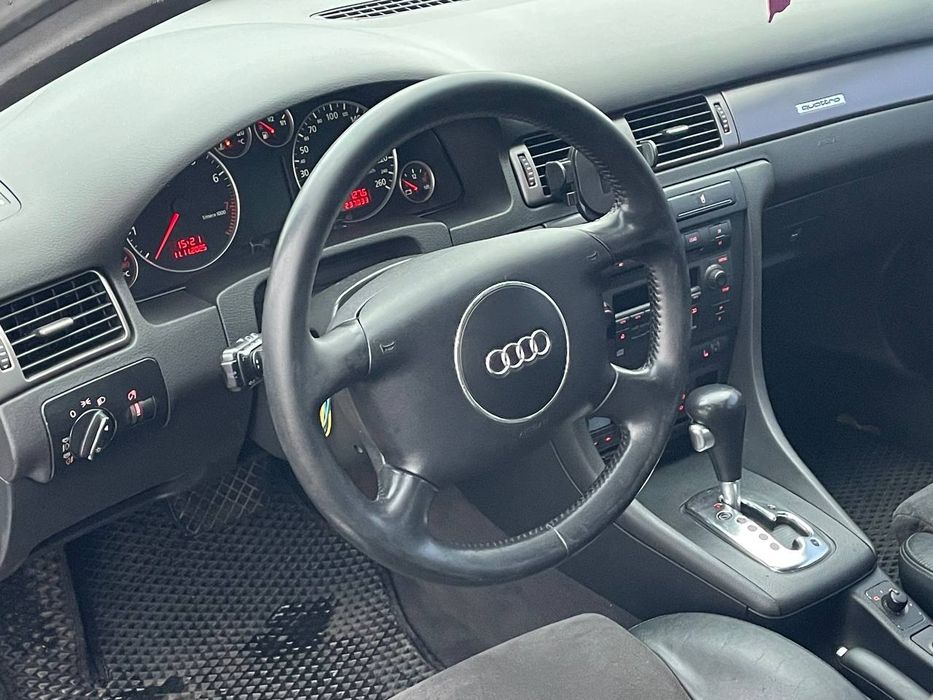 Audi a6c5  quattro газ автомат
