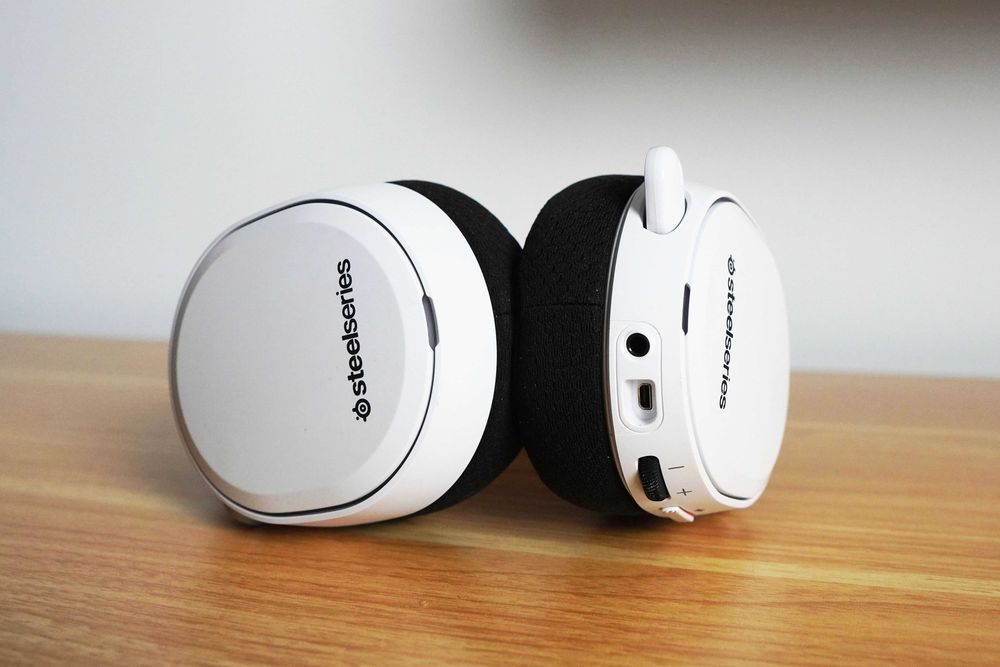 Arctis Pro | Wired Gaming Headset + GameDAC64751414774659122