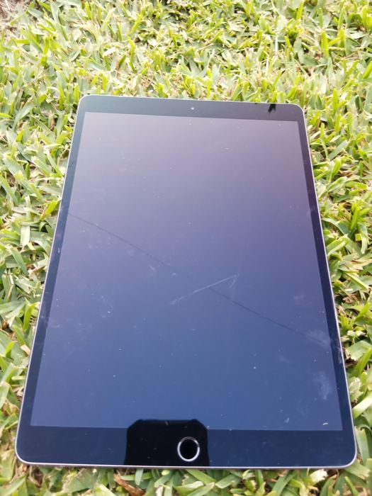 Apple iPad + iPhone SE 2020 PARA DESPACHAR