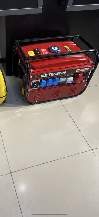 Бензиновий гегератор 4,5 кВт Huttenberg механічний ручний стартером