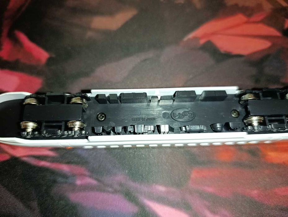 Металеві моделі поїздів виготовлені в Японії