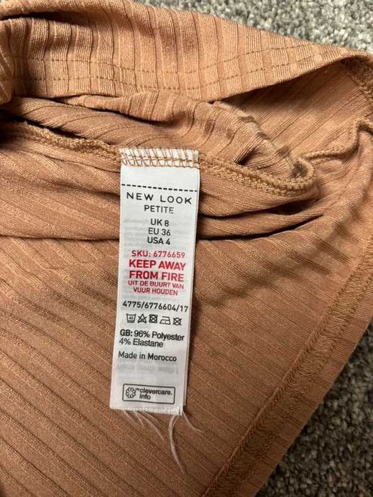 Dopasowana sukienka New Look S 36