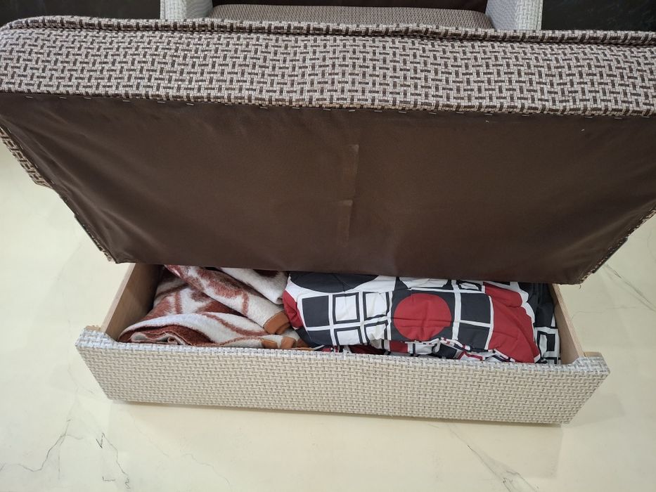 Дитячий розкладний диван "Малютка"