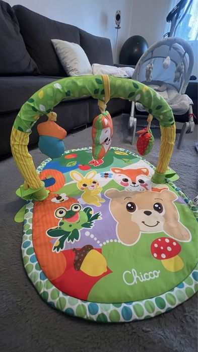 Espreguicadeira + tapete ginasio chicco + tapete relax de agua
