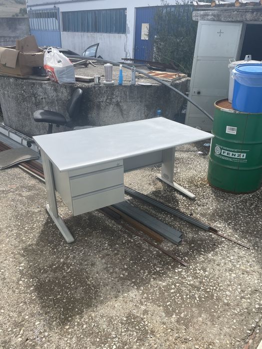 Secretaria de aluminio