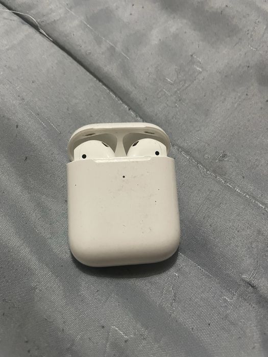air pods usados em bom estado