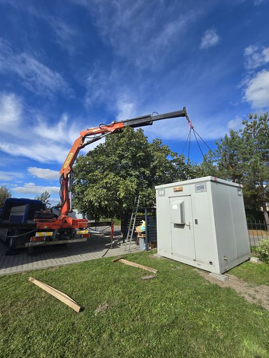 Usługi hds transport sauny maszyny kontenery słupy