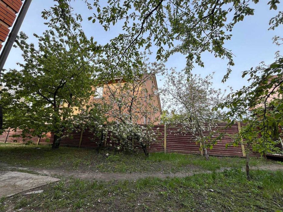House in Stari Petrivtsi - View 5