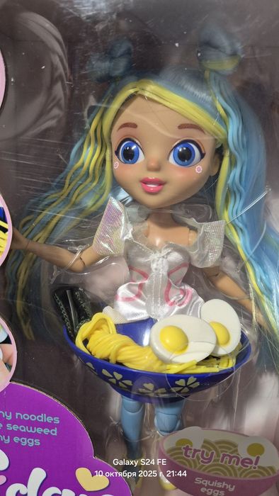 Лялька кукла нова в коробці