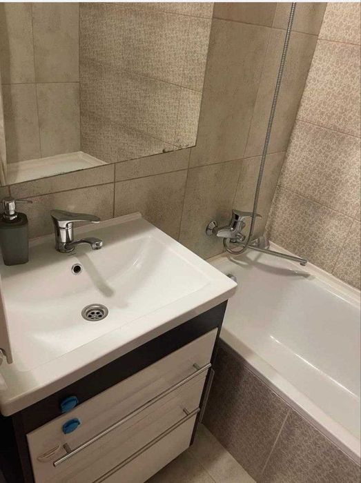 3-кімнатна квартира з АВТОНОМНИМ опаленням на Малікова