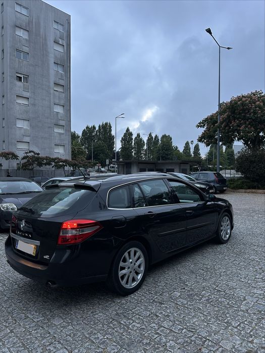 Renault Laguna III Sport Tourer 2.0 dCi