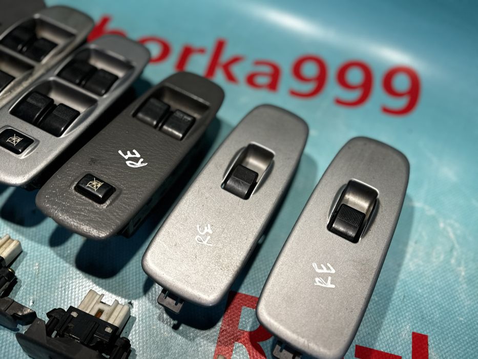 Блок склопідйомника Ford Ranger 99-06р кнопки Mazda bt2500