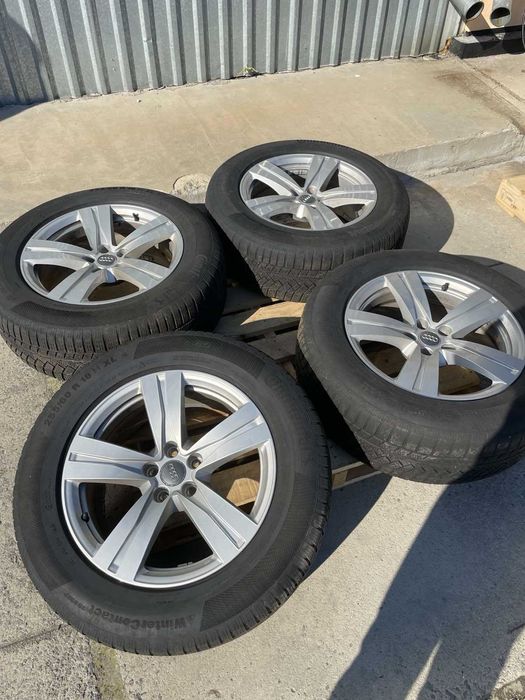 Диски з шинами Audi Q7 4M