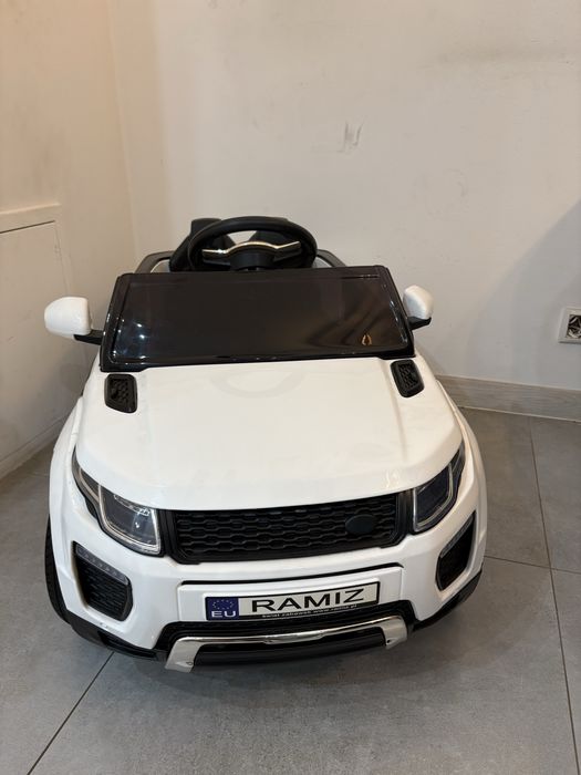 samochód na akumulator auto elektryczne dla dzieci Rapid Racer biały