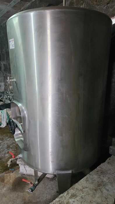 Cuba Inox 1000l como nova