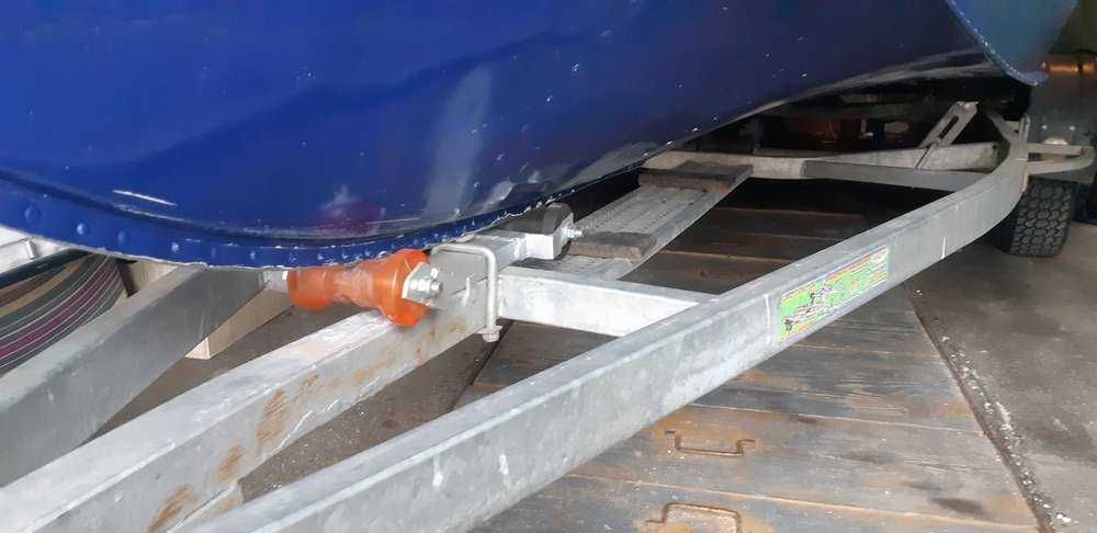 Продается лодка Прогресс 4