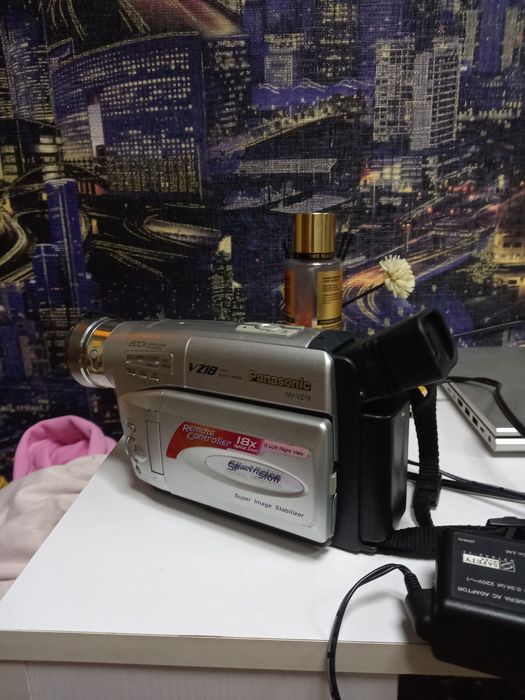 Продам відеокамеру Panasonik