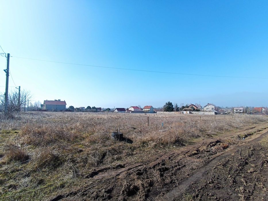 У продажу три суміжні ділянки в селі Санжійка 320 м до моря