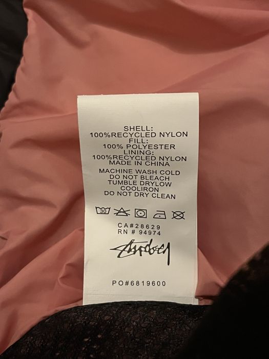 Casaco Stüssy Preto/Rosa (L)