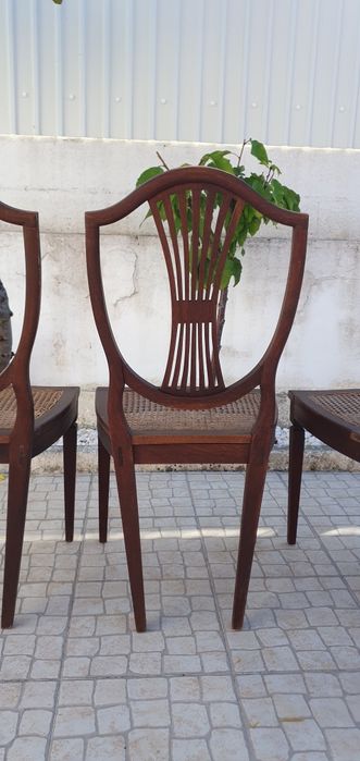 Conjunto 4 Cadeiras de jantar  em Madeira e Palhinha Hepplewhite