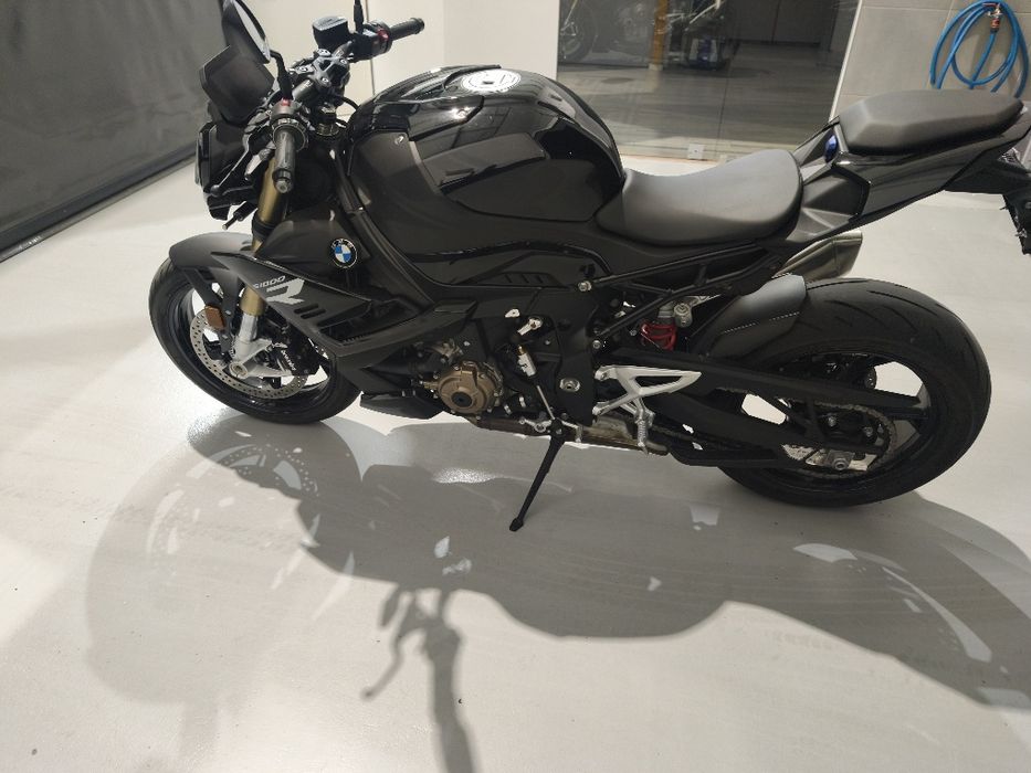 Bmw s1000r 2024*
