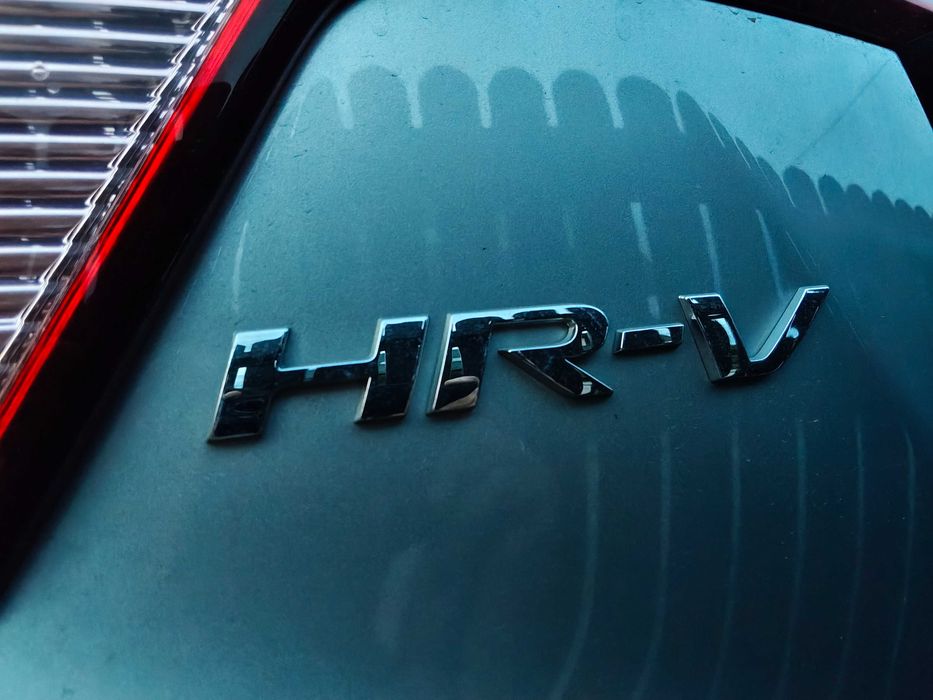 Emblemat tył oryginalny Honda HR-V