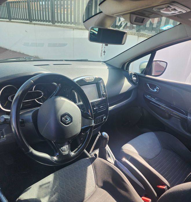 Renault Clio 1.5 - Económico