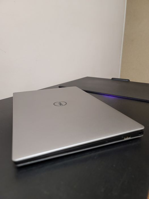 Легкий, тонкий ноутбук Dell xps 13", 9360, i3-7100U, 4/256, nvme