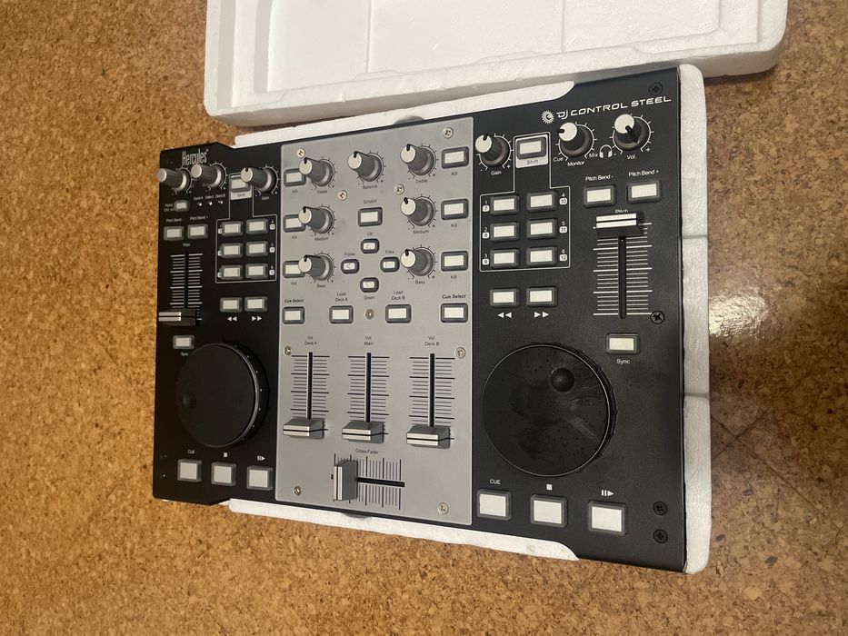 Hercules DJ control steel mesa dj