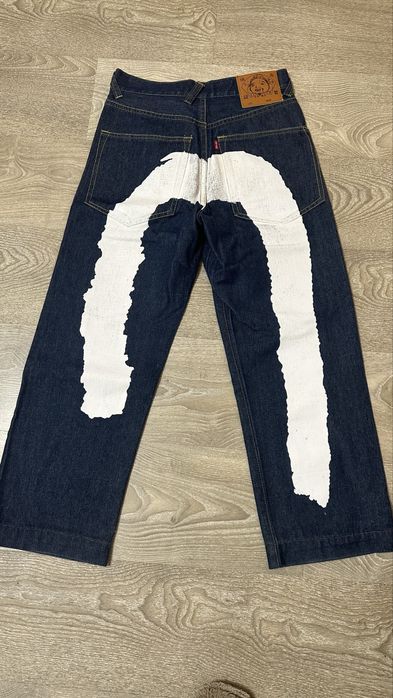 Продам джинсы Evisu размер 28 б/у